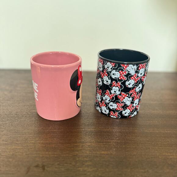 Minnie Mouse Mugs Set of 3 Disney Parks Disney Jerry Leigh Pink Black Red Cups - Picture 5 of 16